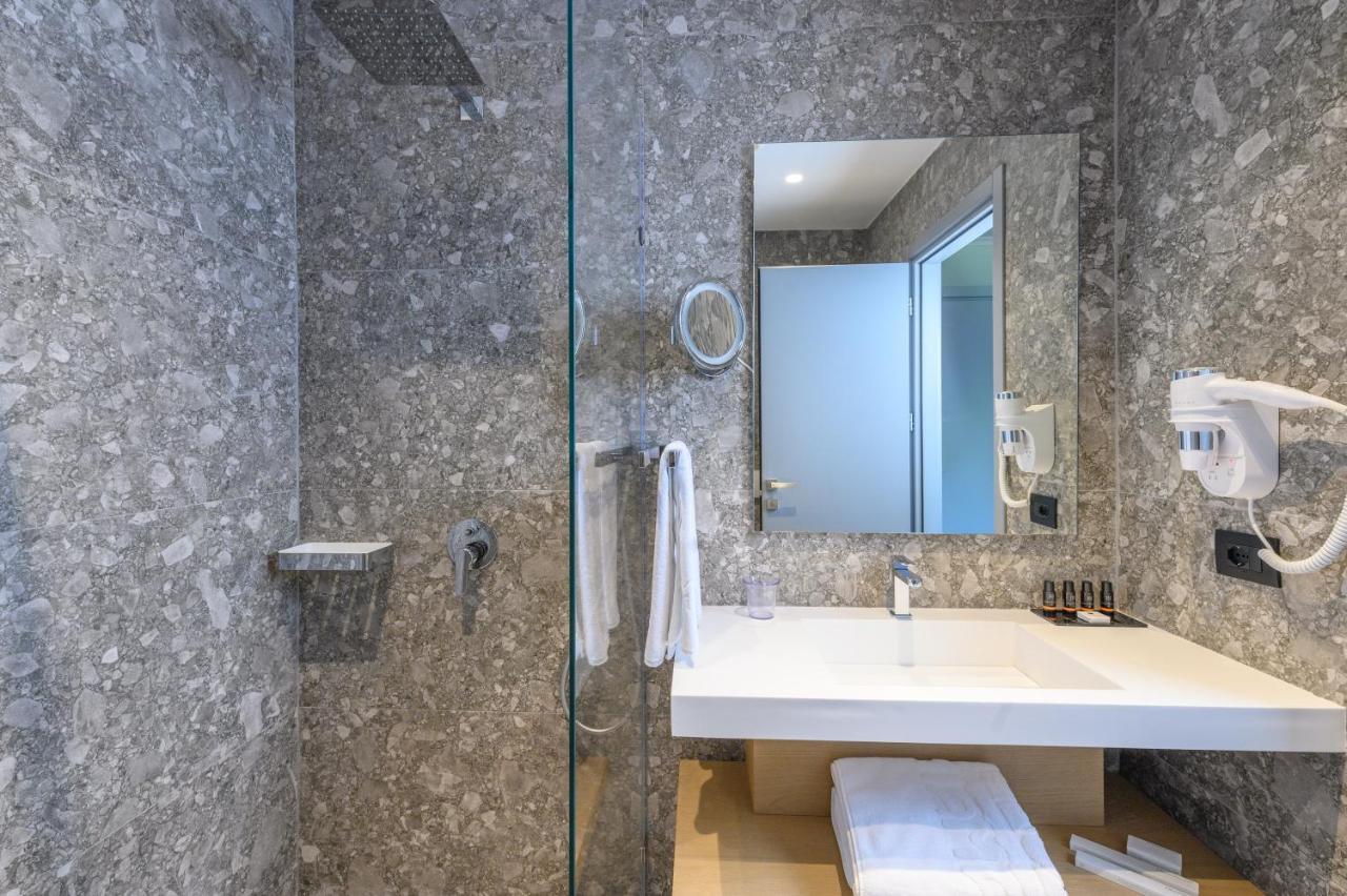 Hotel Miamar Luxury & Himare